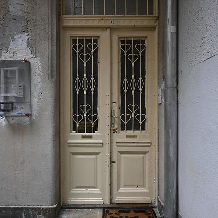 A Quiet Place In The Heart Of The City Будапеща Екстериор снимка
