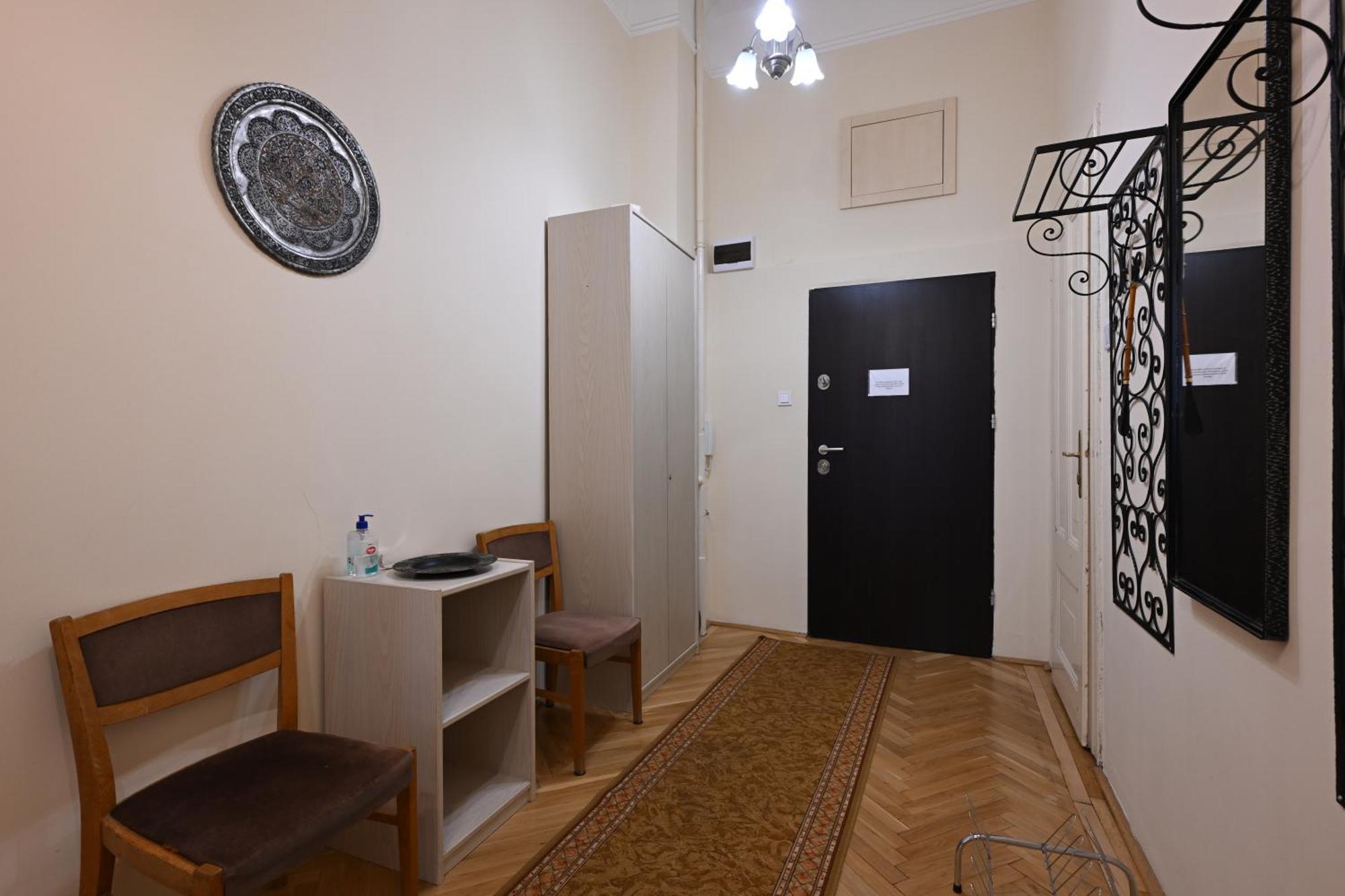 A Quiet Place In The Heart Of The City Будапеща Екстериор снимка